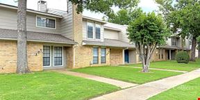 Towne Oaks Townhomes