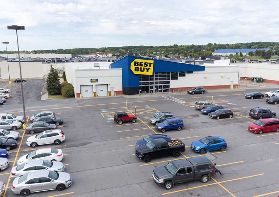 Shops at Ithaca Mall