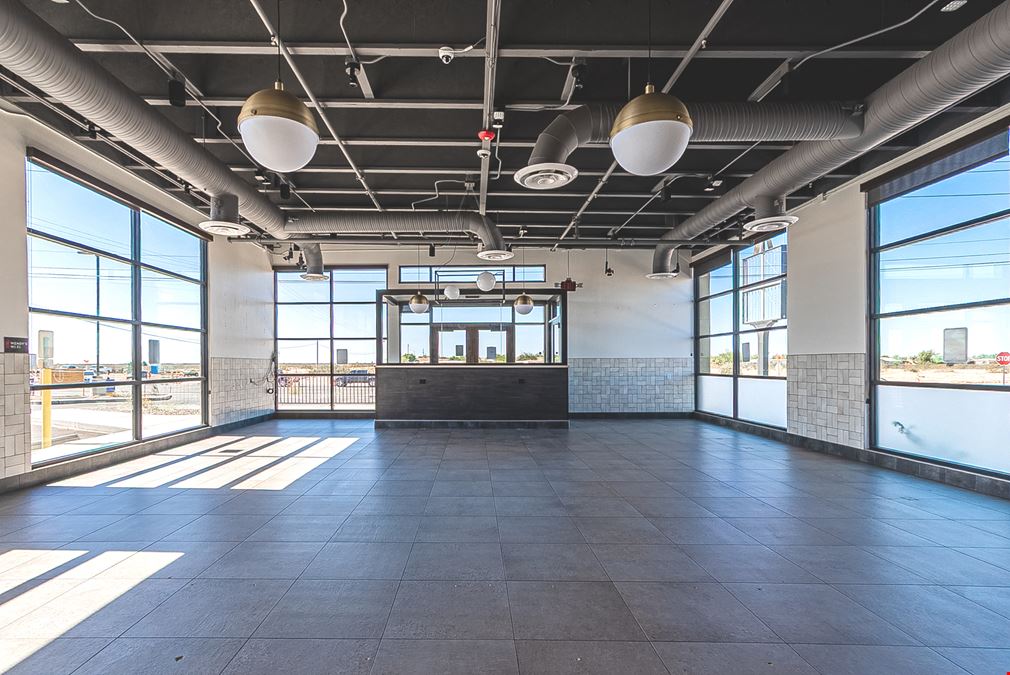 Former Wendy's: 2050 East Cesar Chavez Boulevard