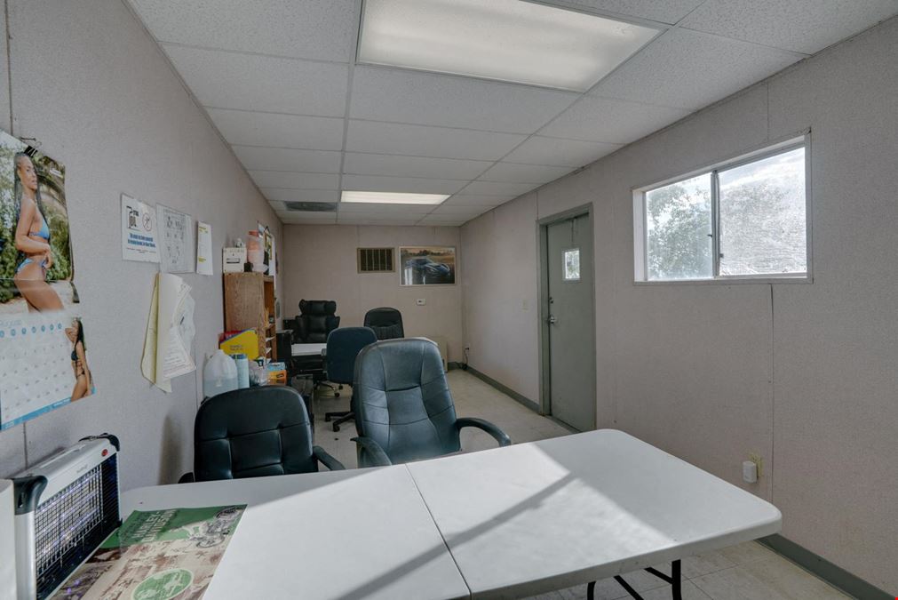 1132 Paseo del Pueblo Sur