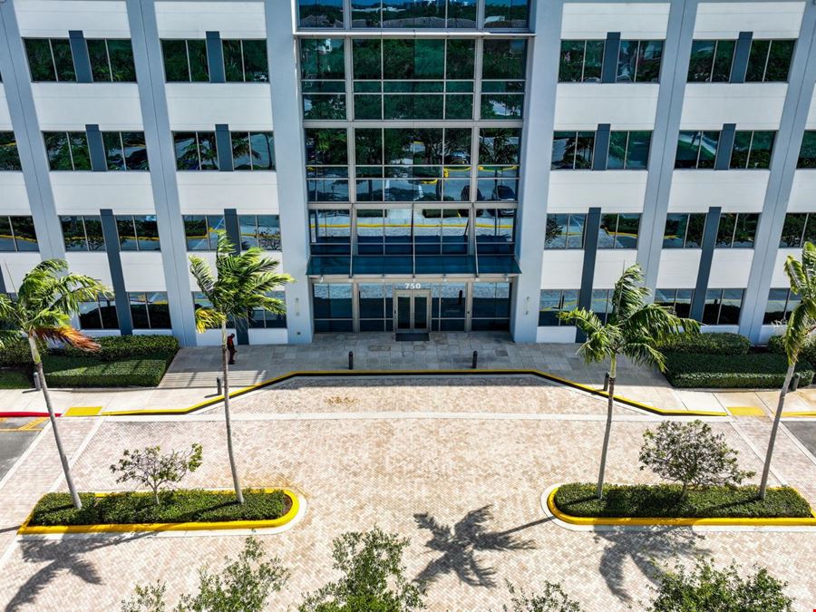 Boca Colonnade II