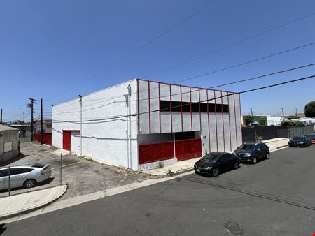 Preview of Industrial space for Sale at 413 N Moss St