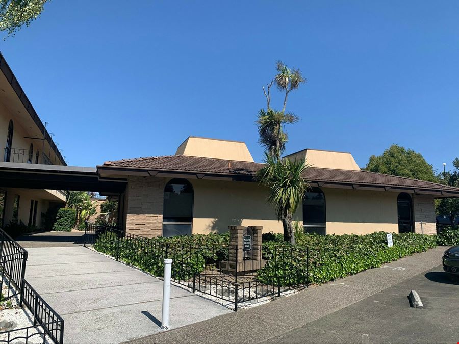 FOR LEASE - Sebastopol Office Suites