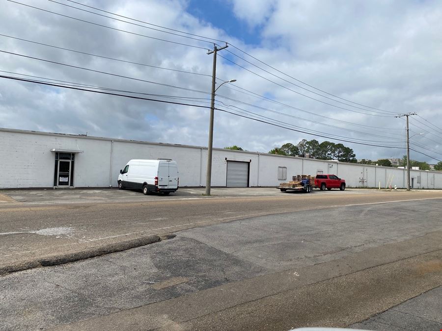 120,000 SF Warehouse