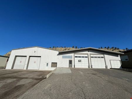 Preview of Industrial space for Rent at 719 4th Ave N