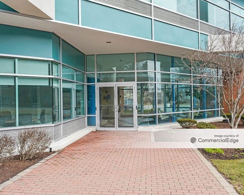 Burlington Woods Drive Executive Offices