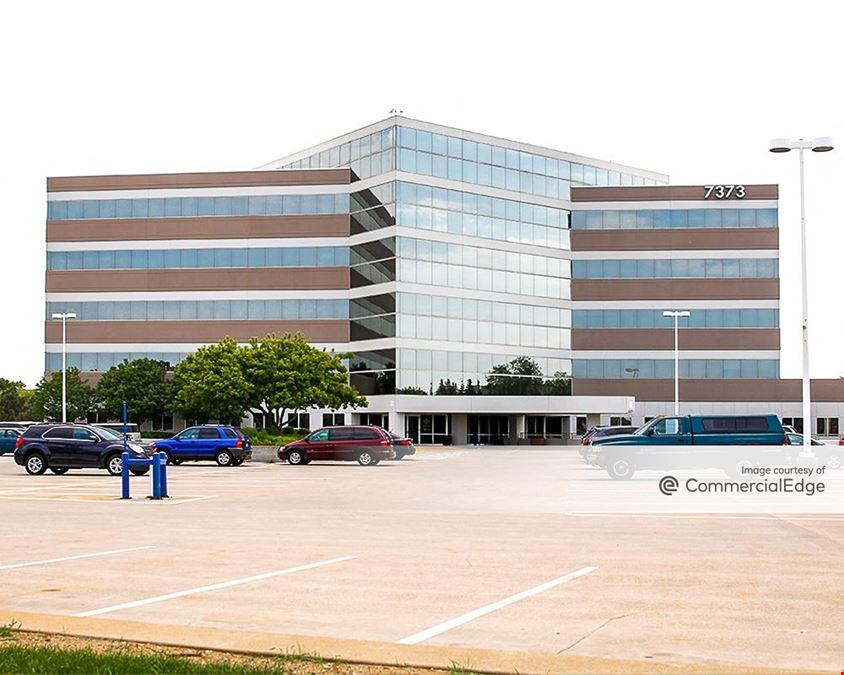 Centennial Lakes Medical Center