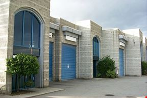 Unit 4 - 1921 Broadway Street