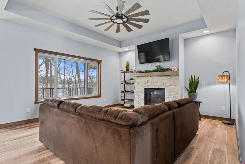 Modern Home in SW Rochester