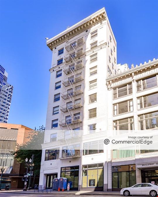 Pioneer Park Building