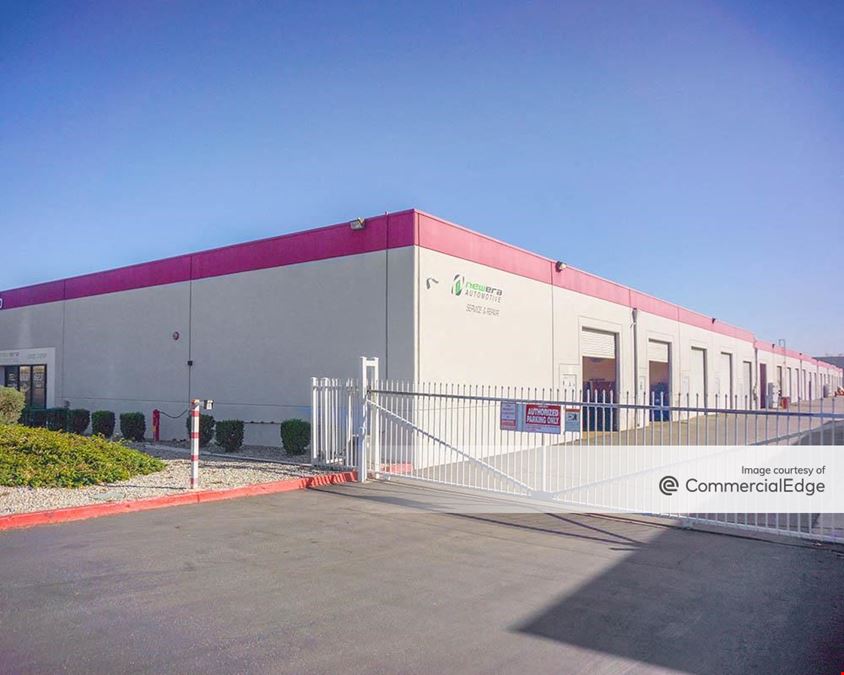 Francis Business Park - 760 East Francis Street