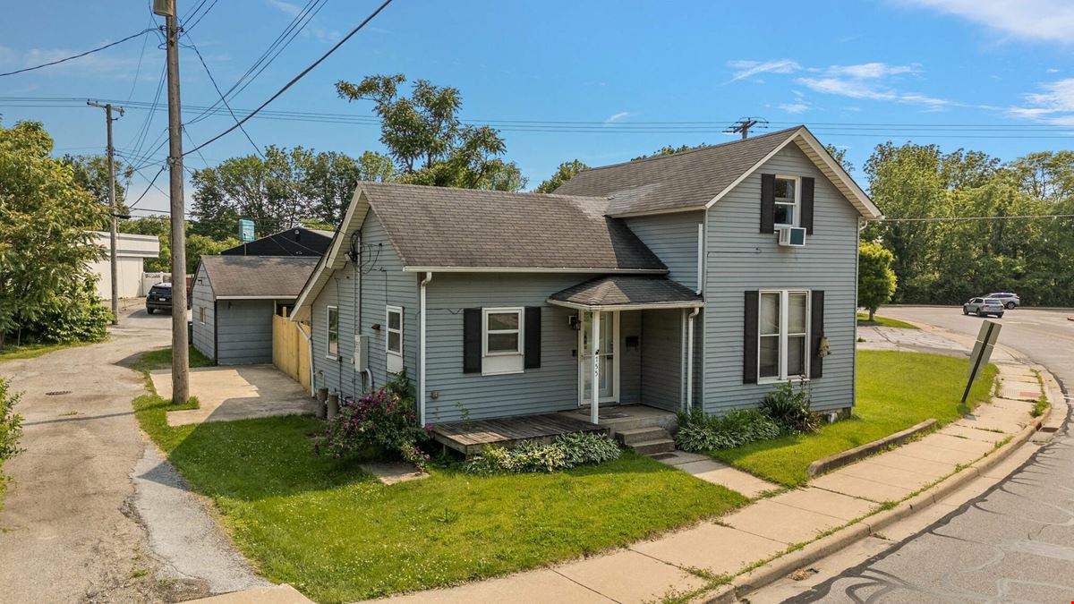 755 West Chicago Street