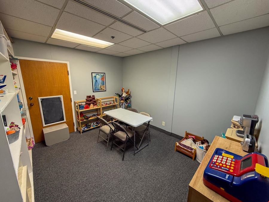 300 3rd Ave SE - Business Condo For Sale 