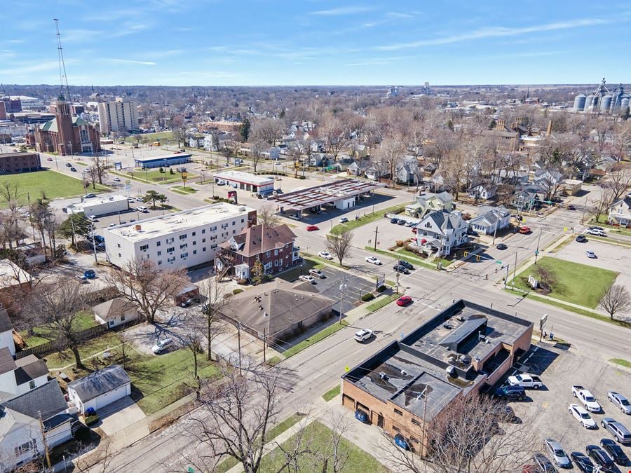 915 N. Main