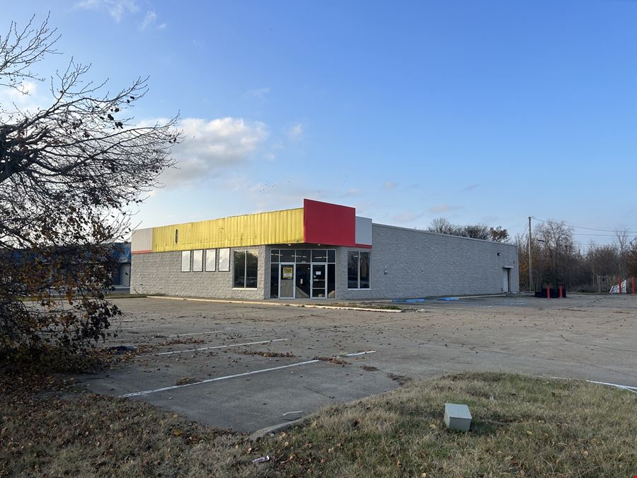 Former Advance Auto