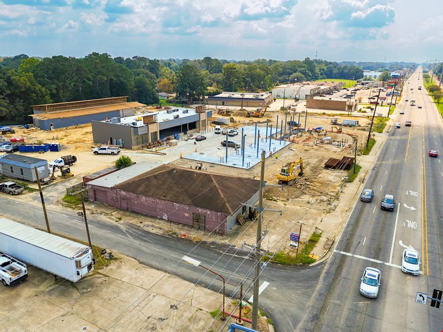 Retail Building Neighboring Benny's Development