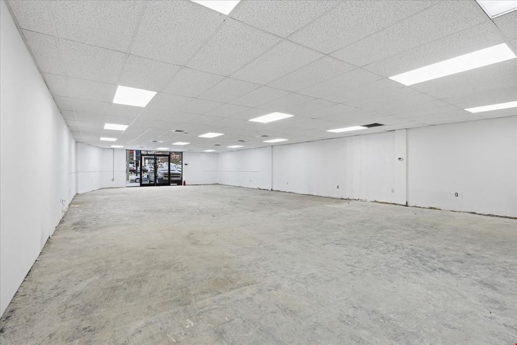 8373 Kingston Pike (PENDING)