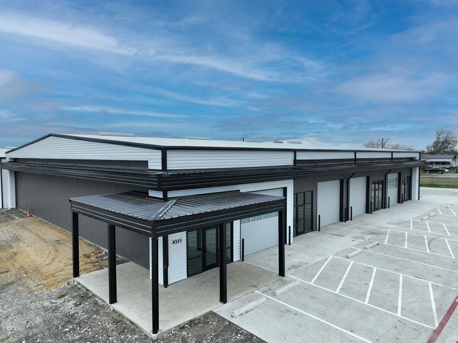 1011 Industrial Dr Way