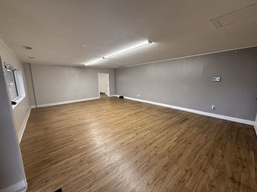 4,800 SF of Flex/Retail Space