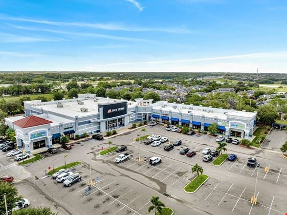 Preview of Retail space for Rent at 8010 West Colonial Drive
