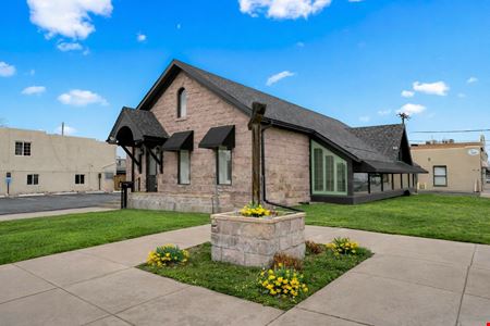 Preview of Office space for Rent at 2505 W Alamo Ave