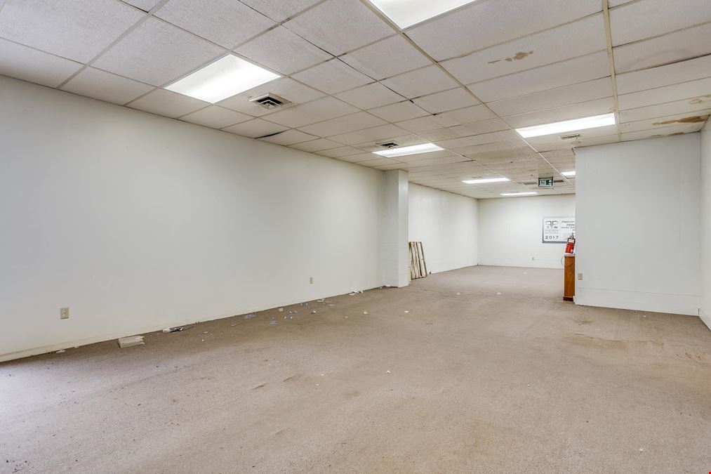 638 W 1st Ave, Hutchinson