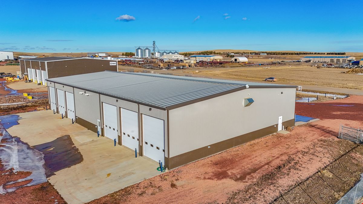 ±10,517 SF Shop on ±2.79 Fenced Yard