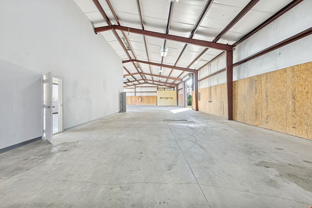 Office–Warehouse Space | ±10,000 SF | For Lease