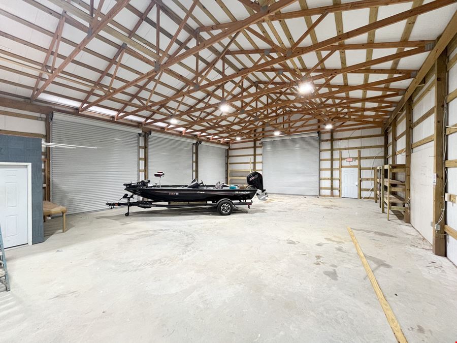 Industrial Warehouse with Fenced Yard & I-10 Visibility
