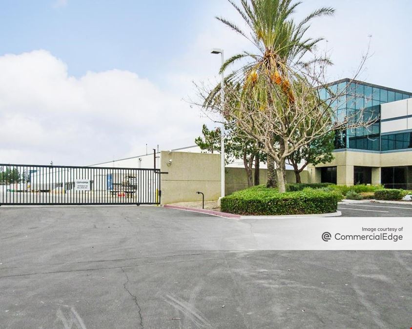 California Commerce Center