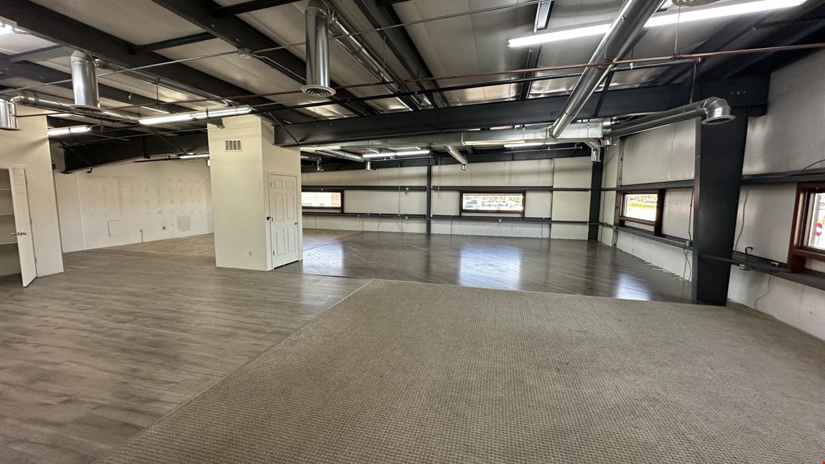4350 Highway 66 – 13655 Deere Court