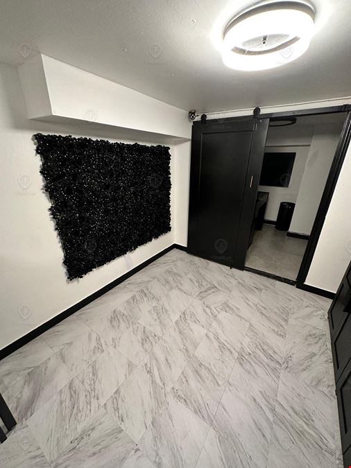 800 SF | 970 Rogers Avenue | Built Out Hair Salon for Lease