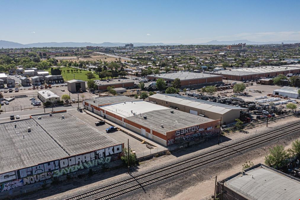 MULTI-TENANT INDUSTRIAL WITH HEAVY POWER, DOCK SPACE, & ROLL-UP DOORS