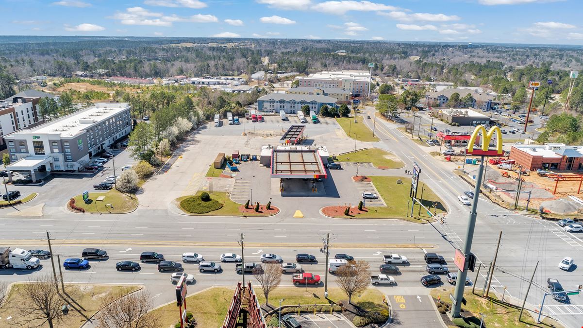 3 Retail Pads | Signalized Corner | 35,800 VPD
