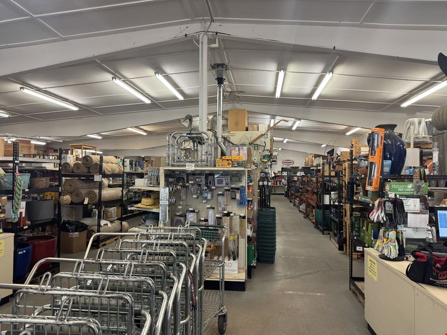 Retail/Warehouse Building