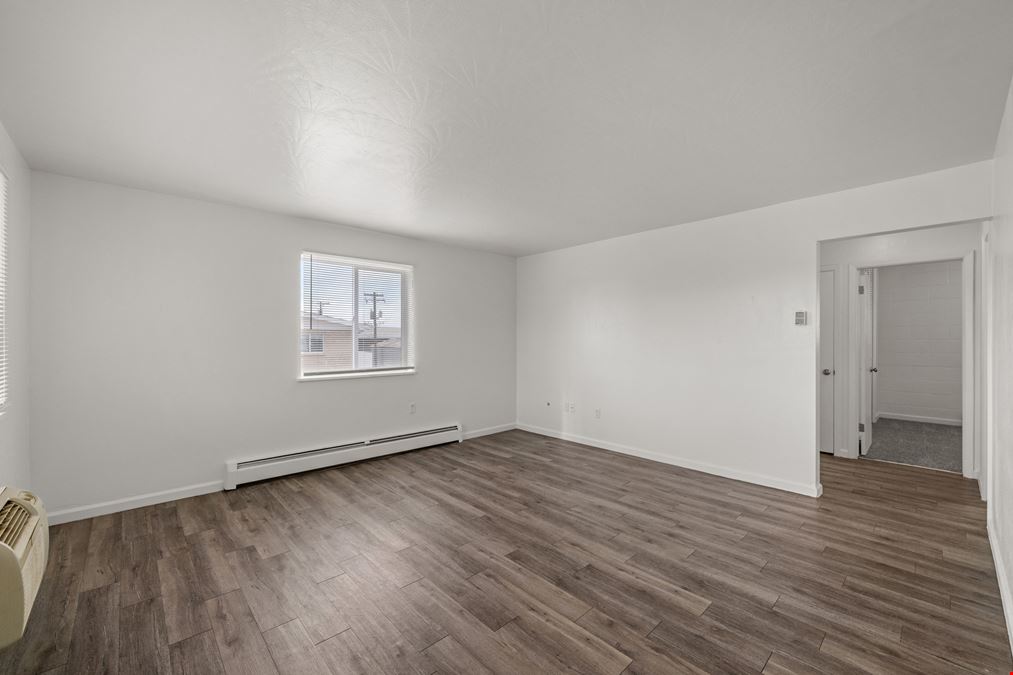 2459 W 11th Street