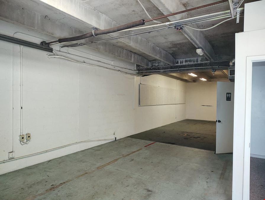 River Ridge Flex Space