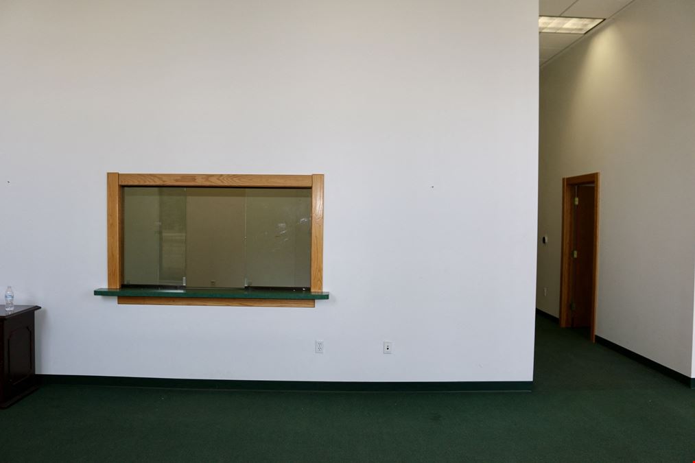 Professional Office/Retail Space
