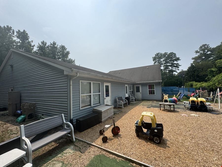 Stand Alone Daycare- Operate or Enjoy Income