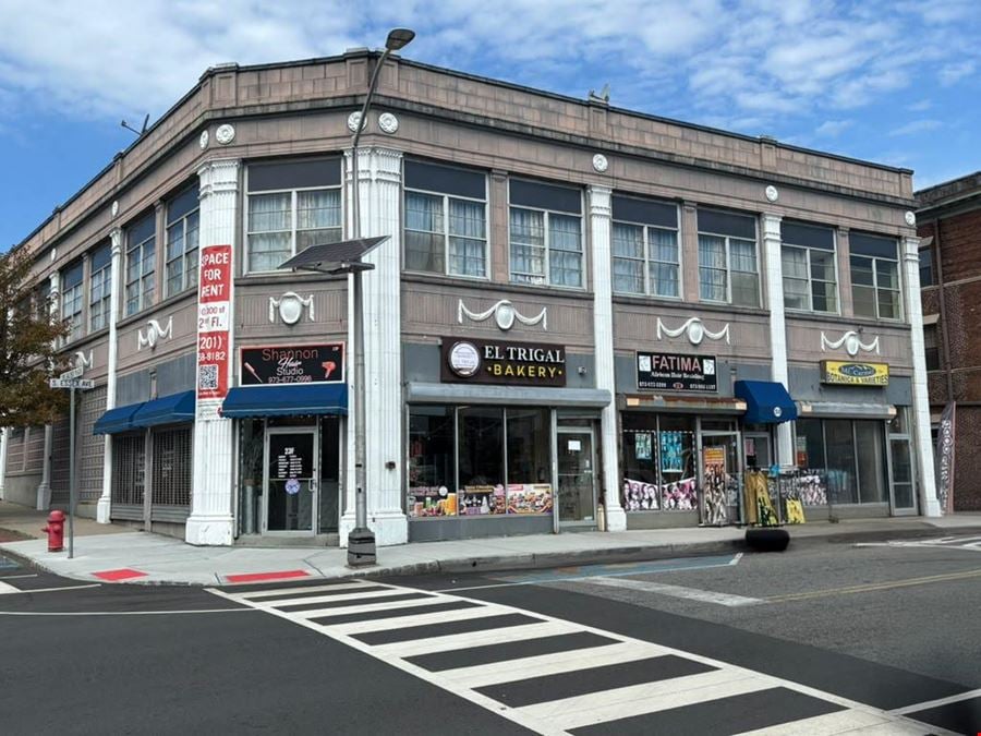 23-B South Essex Avenue