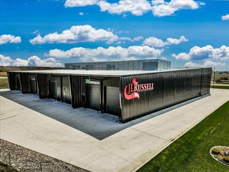 Preview of Industrial space for Rent at 4078 N Hoover Ct