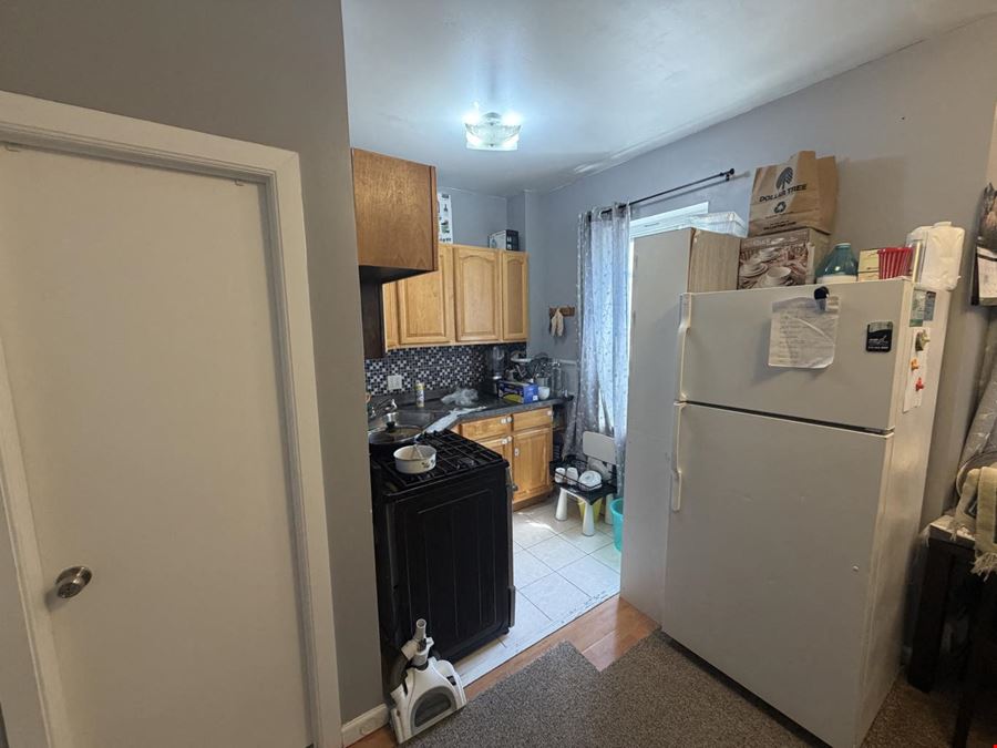 240 Avenue U