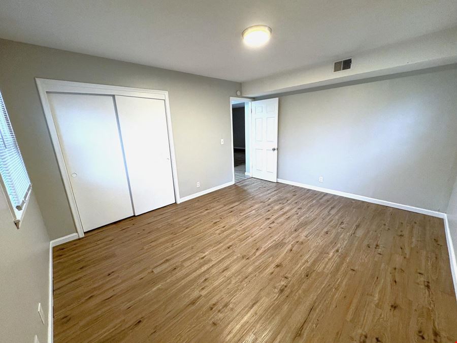 Izard Street 6 Plex