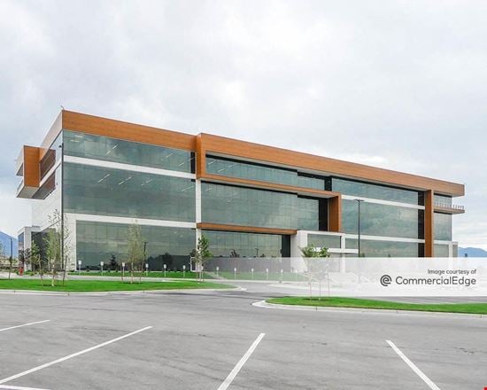Preview of Office space for Rent at 2000 W Ashton Blvd