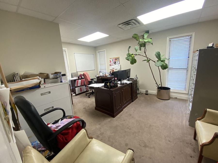 Low Rise Office - Brandon, MS For Sale