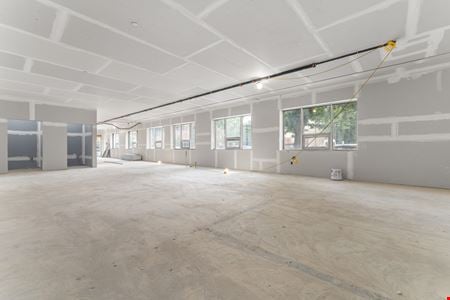Preview of Commercial space for Rent at 305 Berry Street