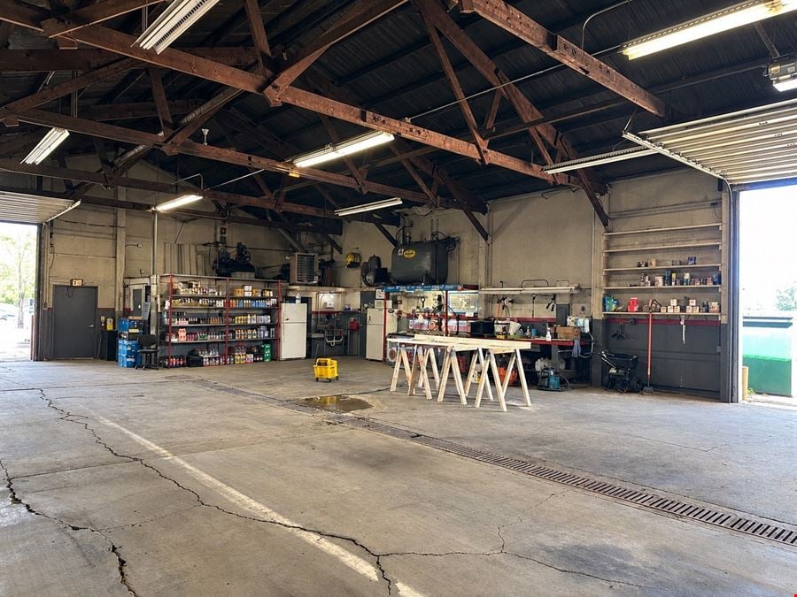 S76 W17871 Janesville Rd