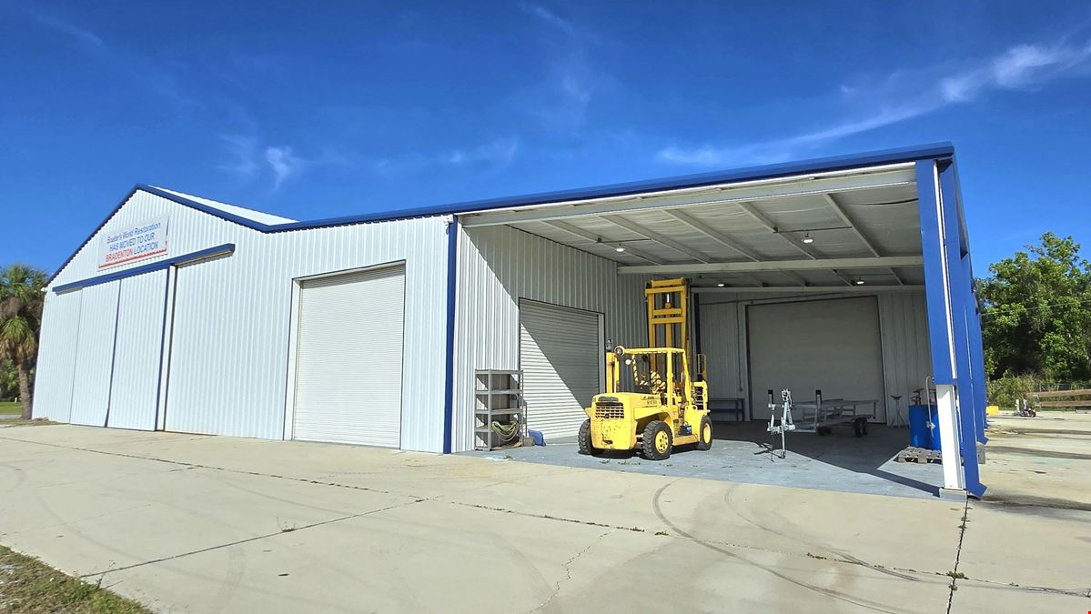 High Visibility , Recently Renovated Light Industrial!