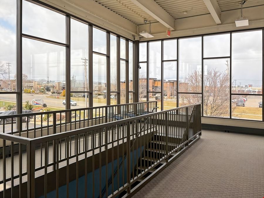HQ - Lansing – West Lake