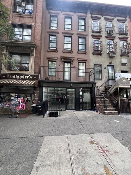 Preview of Retail space for Rent at 124 Lee Ave